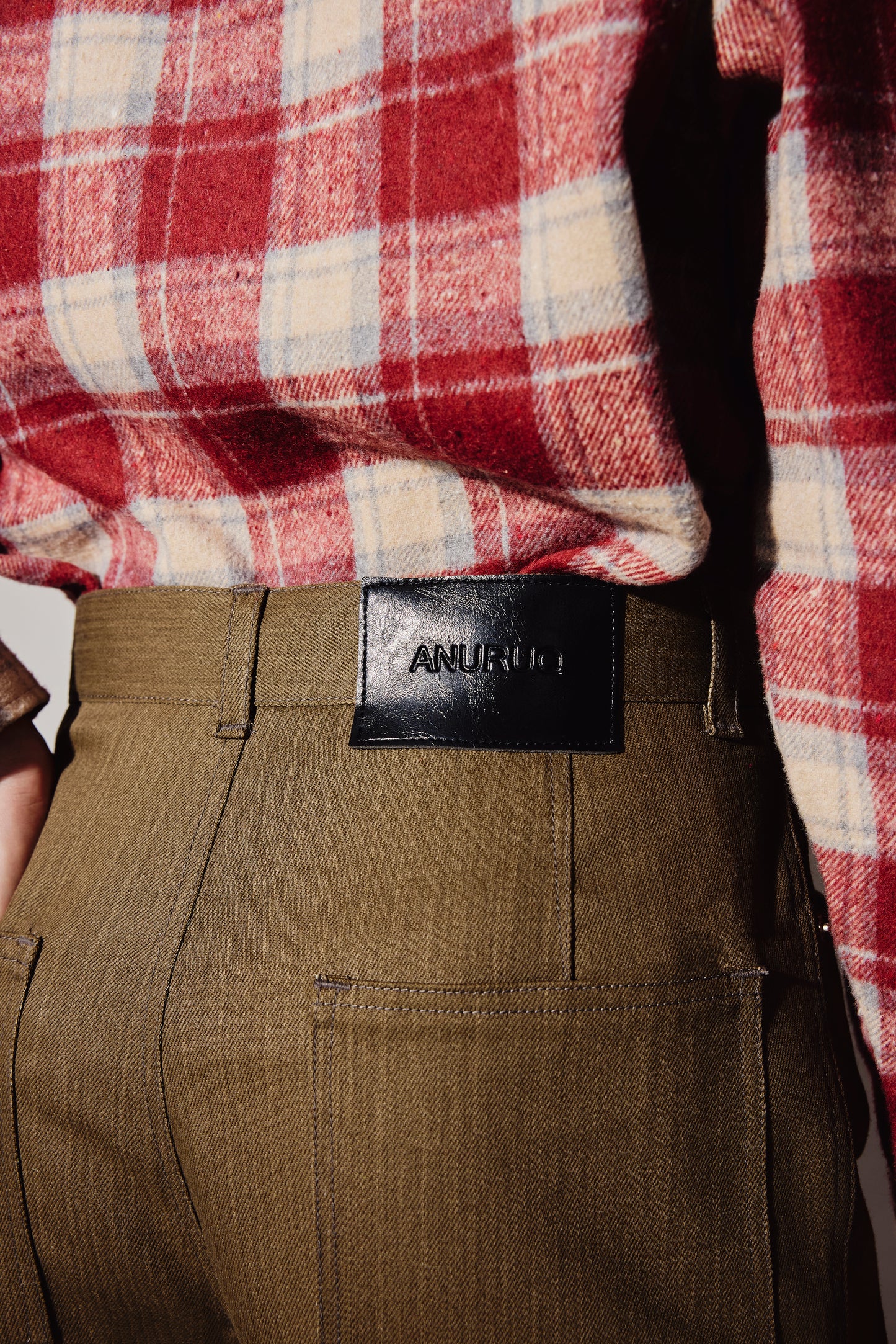 BROWN DENIM ROLL UP PANTS