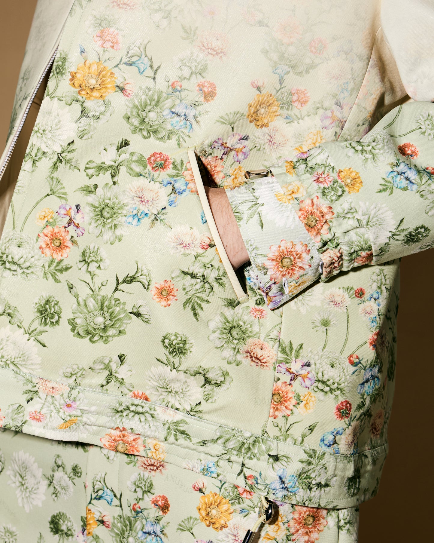 GREEN FLORAL GRADATION JACKET