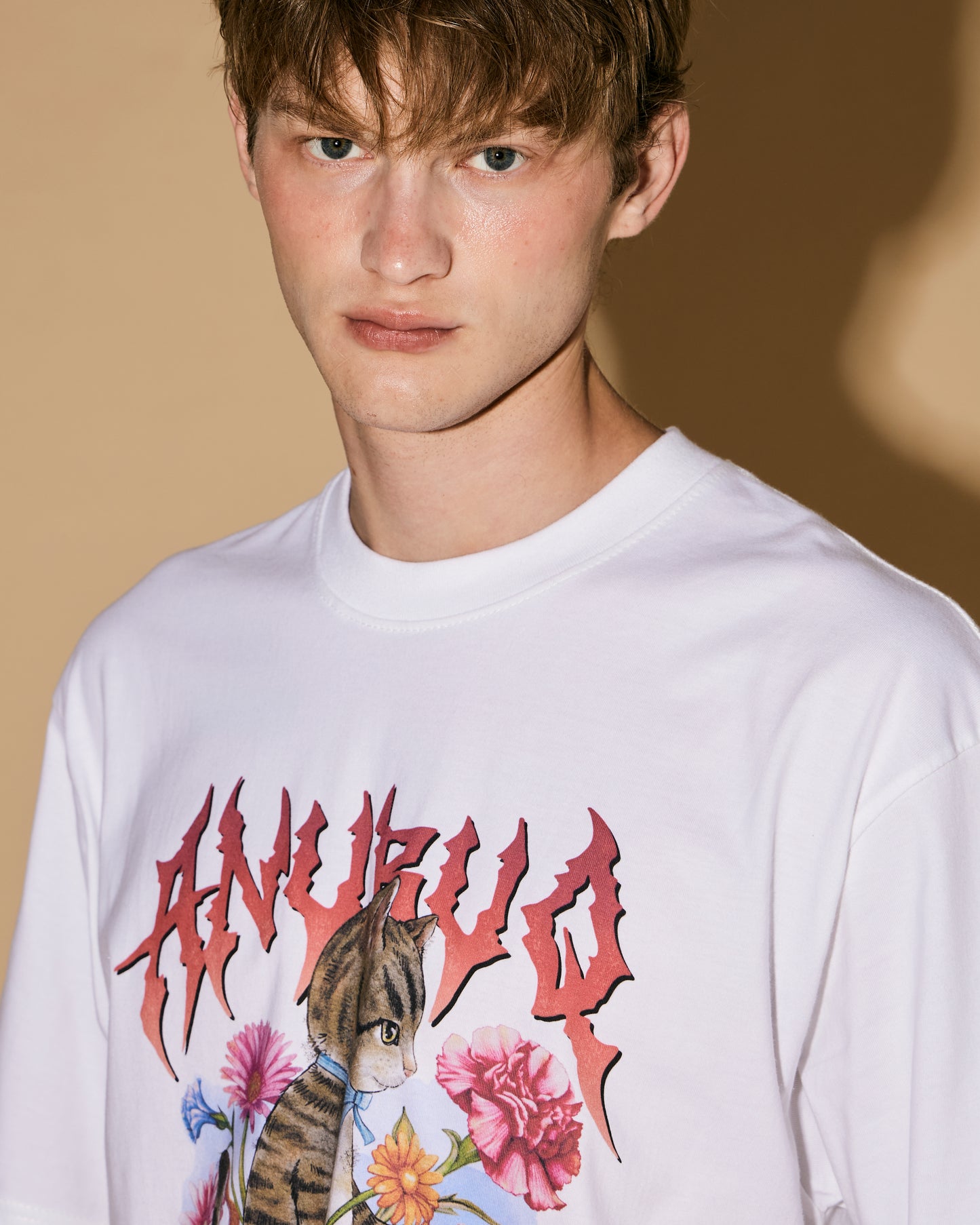 CAT ON THE SUN T-SHIRT