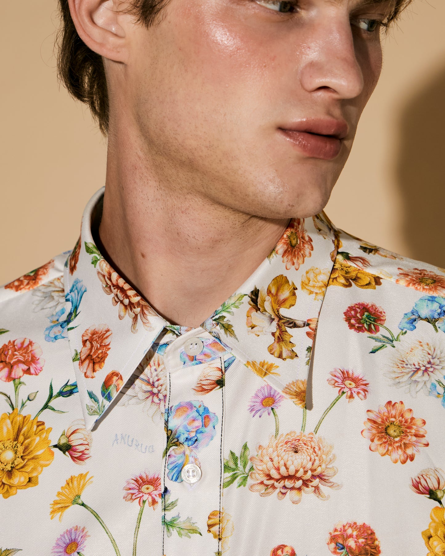 BLACK GRADATION SHIRT