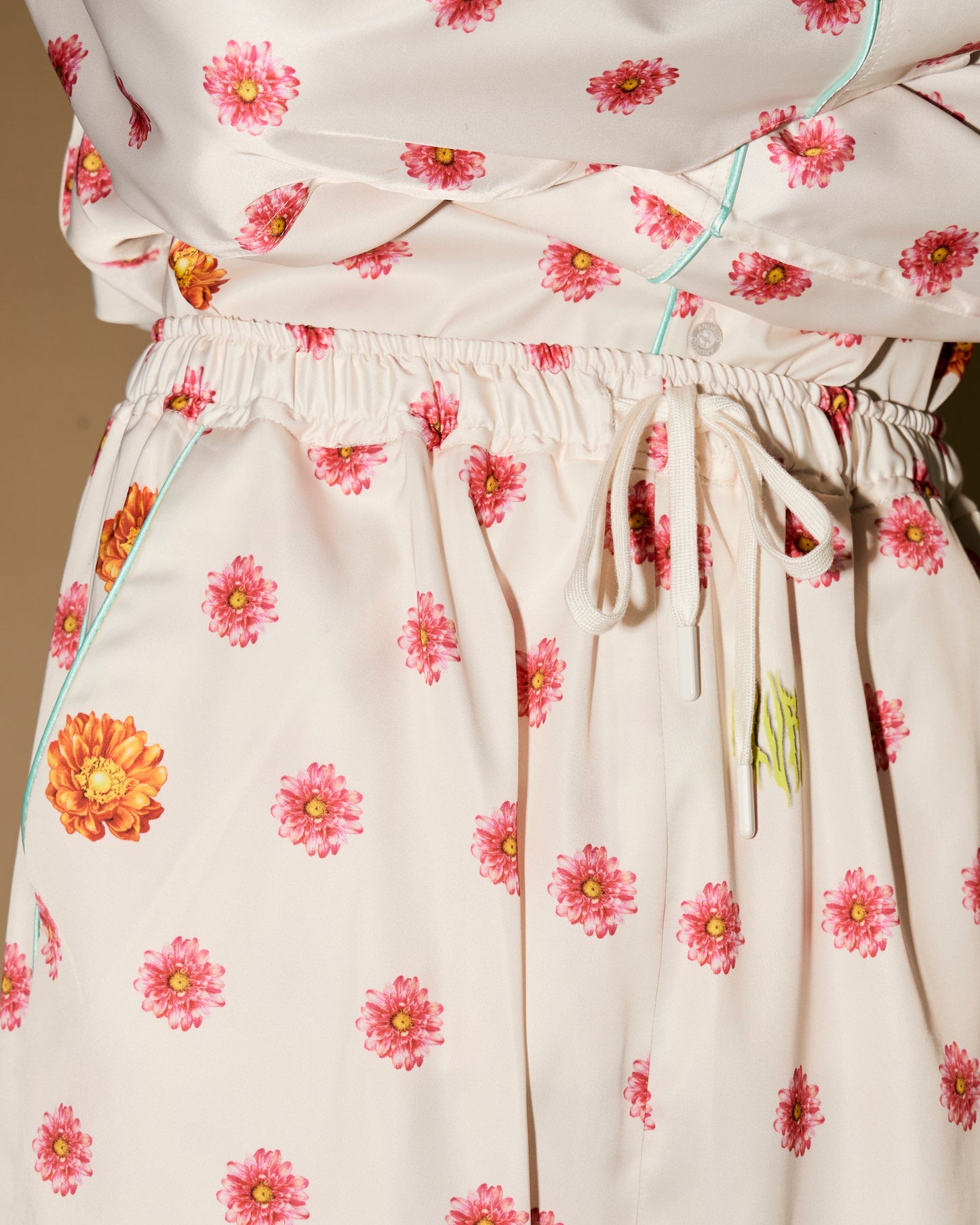 FLOWERS DOT PAJAMAS PANTS